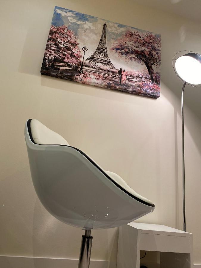 Amazing 2 Bed 2 Bath Private Apartment Watford  Luaran gambar